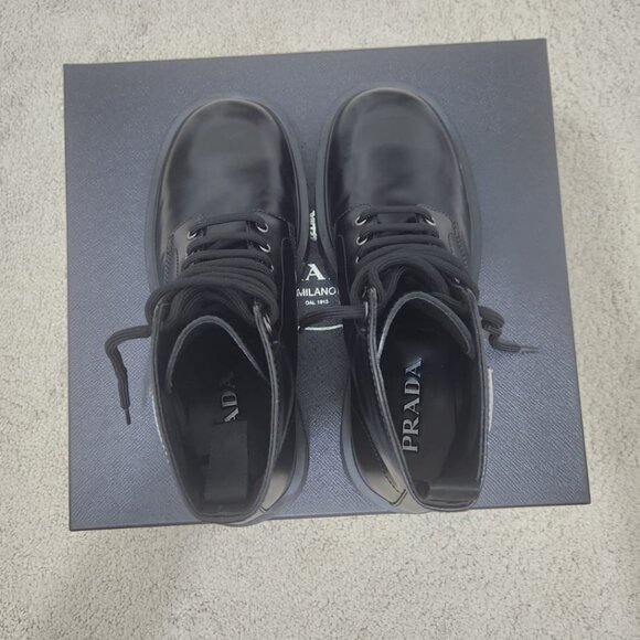 Prada Brushed leather combat boots Men Size 8.5 US - Picture 6 of 10